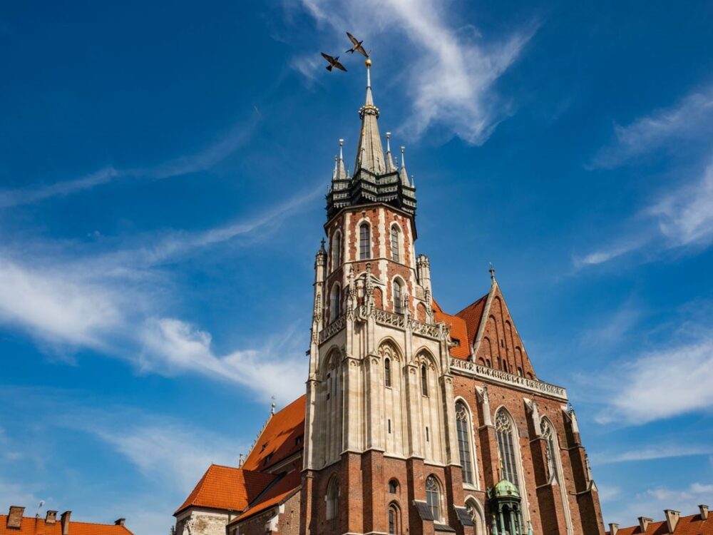 Pomiar wysokości wieży mariackiej